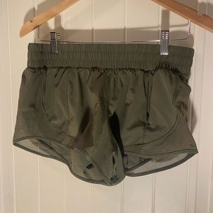 Lululemon Shorts - Size 10